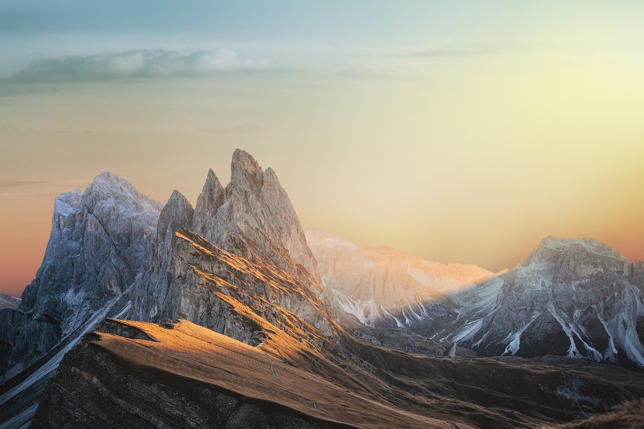 Home landscape mountains sky 4843193.jpg